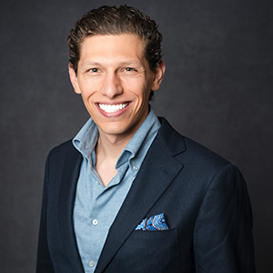 A head shot of Joshua Schoenbart