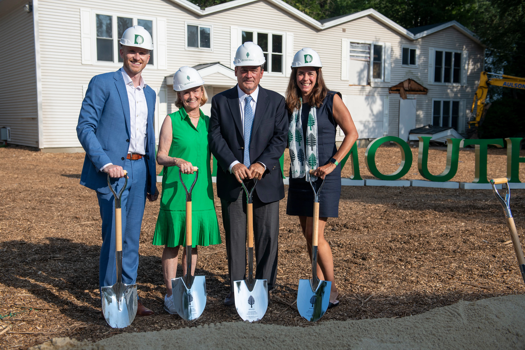 Gina Russo ’77 and Tom Russo ’77 are flanked by Senior Vice President Josh Keniston and Dartmouth President Sian Leah Beilock at the Aug. 27 groundbreaking at 25 West Wheelock Street. (Video by Mike Murray, Photo by Kata Sasvari)