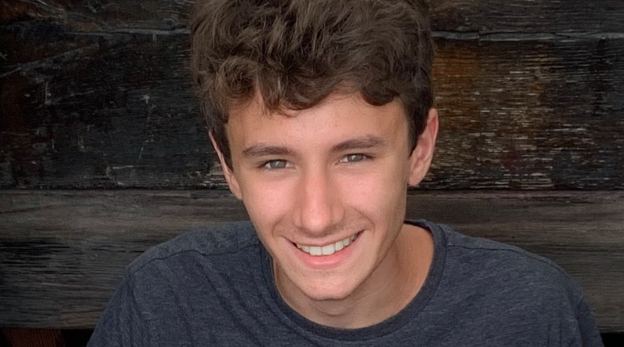Evan Paradiso headshot