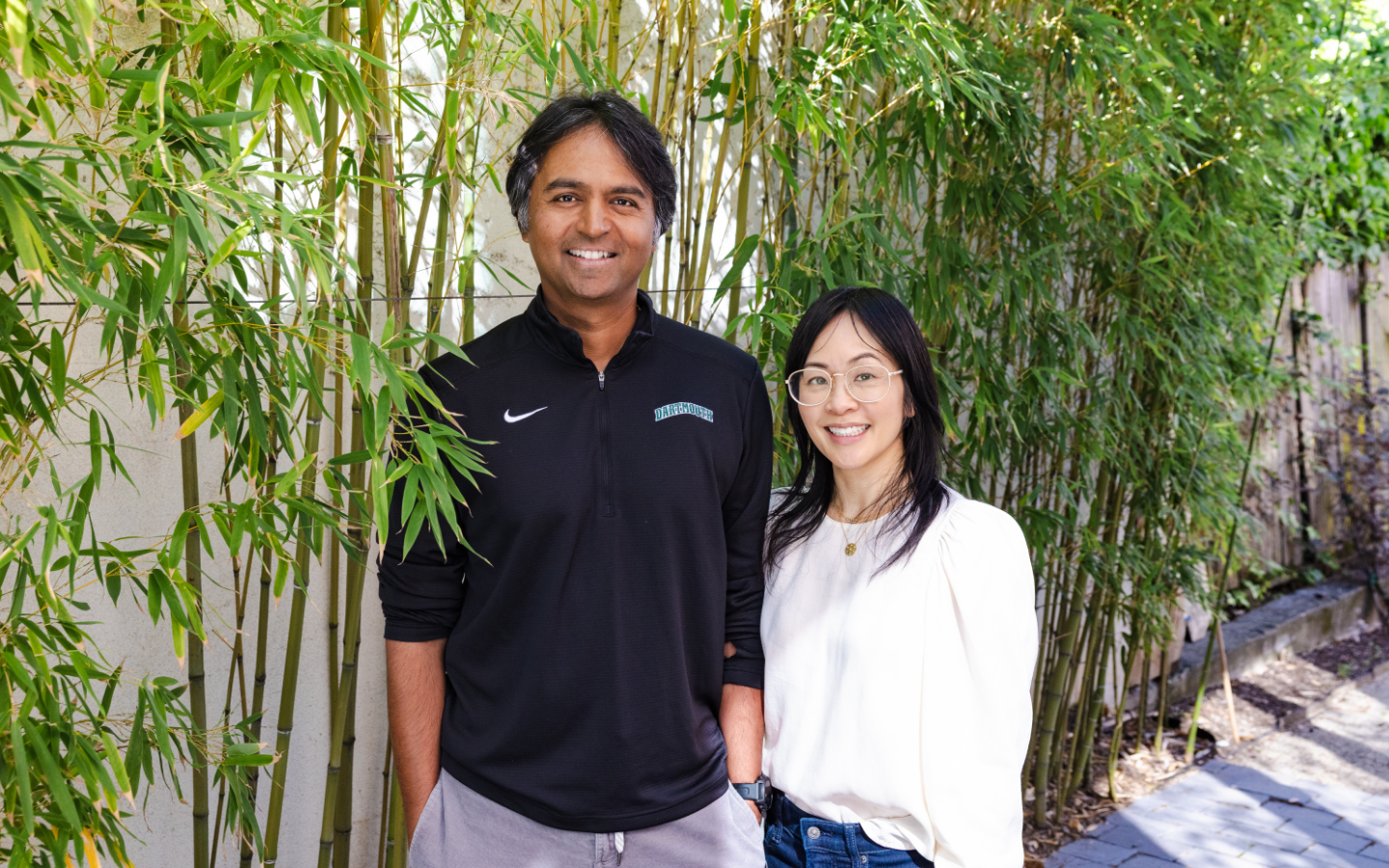 A photo of Karen Hung Raghavan ’99 and Sharat Raghavan ’98